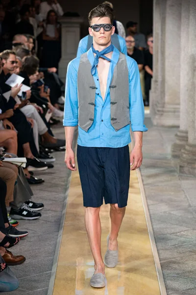 Look 97